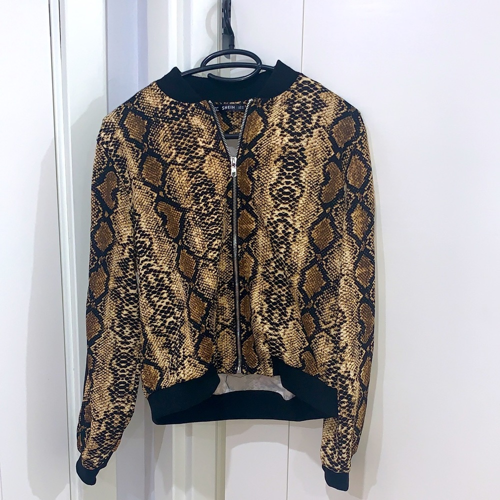 Statement Leopard Zip Up sweater
